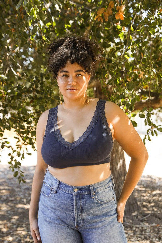 January 2021s Bralette (Plus Size) – Layered With Lace